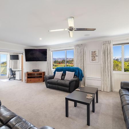 Kakatu Retreat Bed & Breakfast Kaikoura Dış mekan fotoğraf